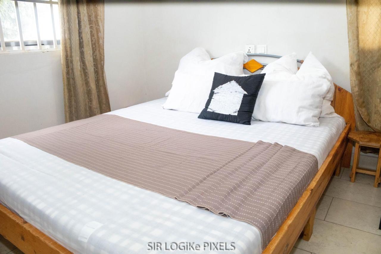 Art And Leisure-Eb Hotel Sekondi-Takoradi ภายนอก รูปภาพ